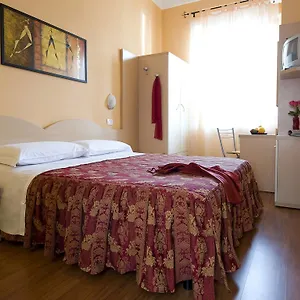 Sabatino 2*, Milano Italia